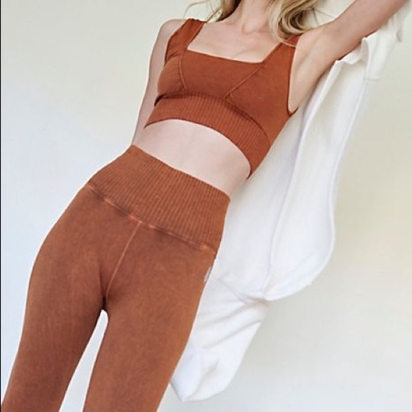 FP Movement Square Neck Good Karma Bra NWOT*defect - Picture 2 of 12